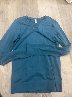 Lululemon Swiftly Tech Long Sleeve